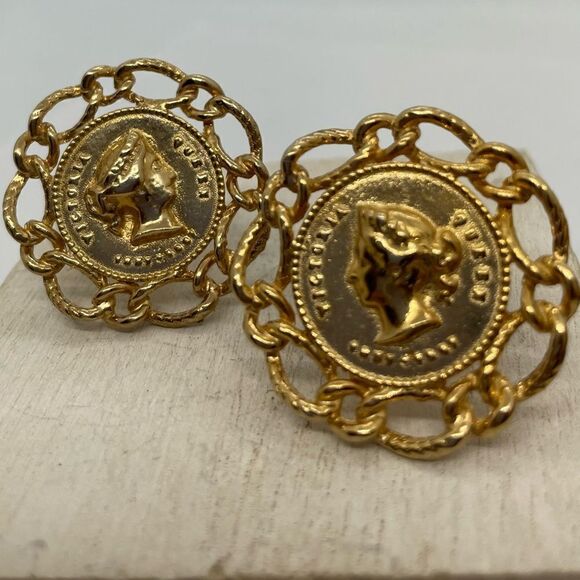 Vintage Queen Victoria Gold Cufflinks House of Windsor - Picture 11 of 11